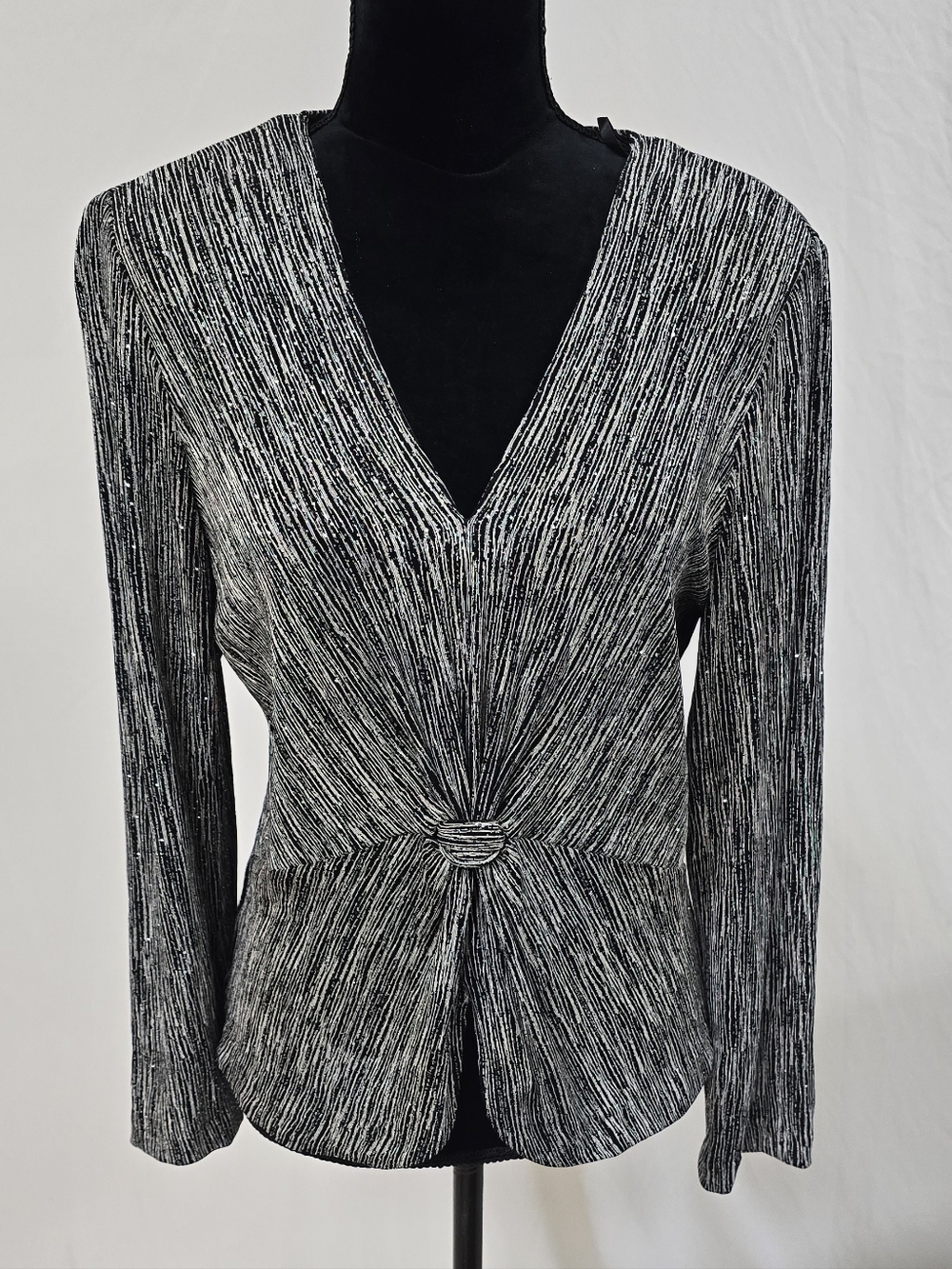 Alex Evenings women L metalic blouse ruched waist silver shimmery, shoulder pads